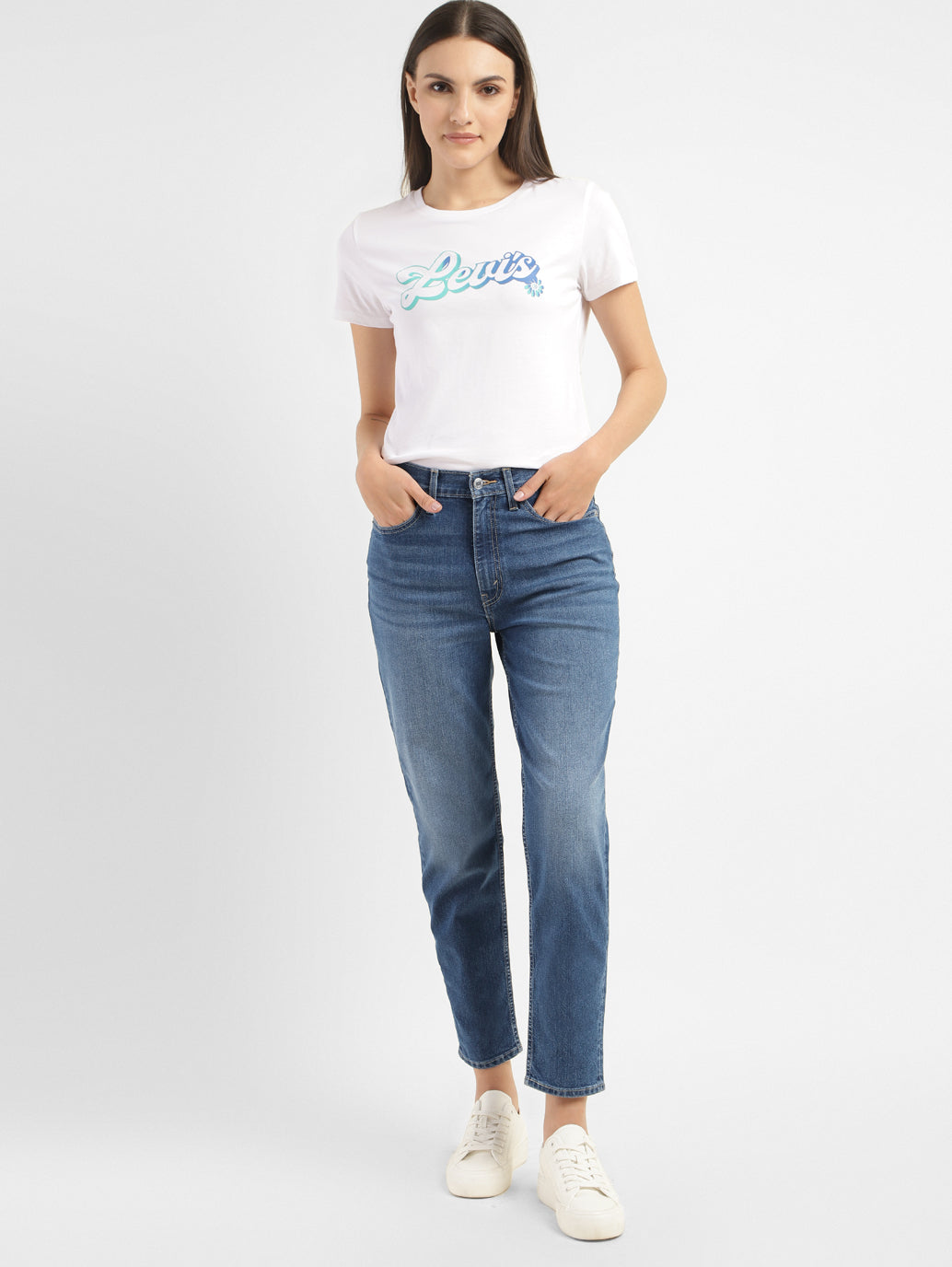 Women's Blue Loose Fit Mid Rise Mom Jeans