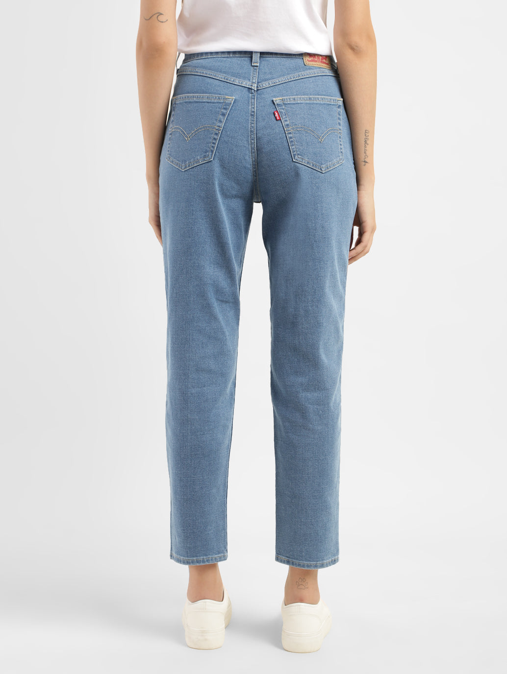 Women's Straight Fit Jeans