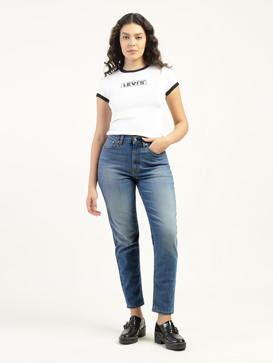 Women's 80s Mom Blue Loose Fit Mid Rise Jeans – Levis India