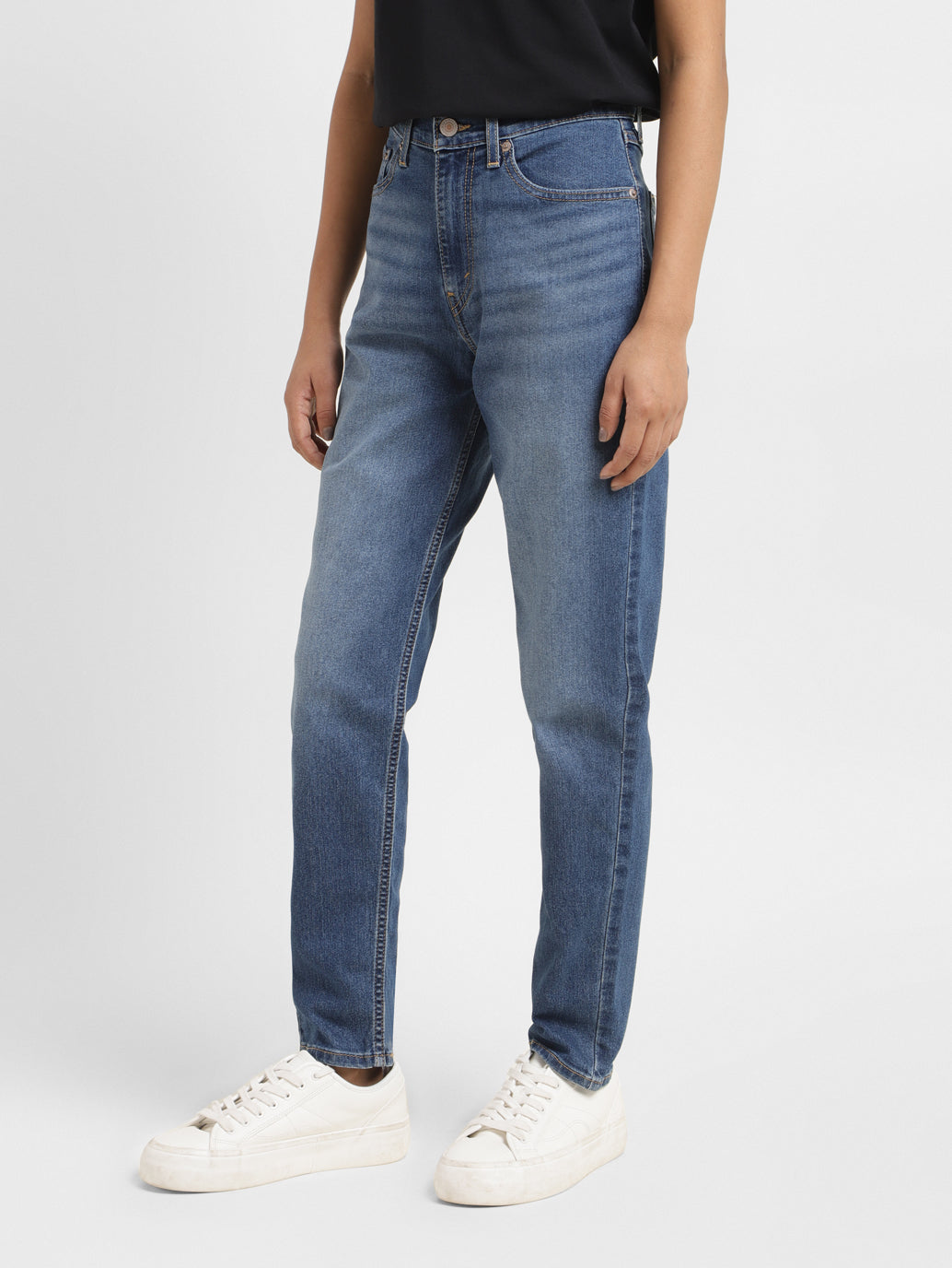 Women's High Rise Mom Loose Tapered Fit Jeans