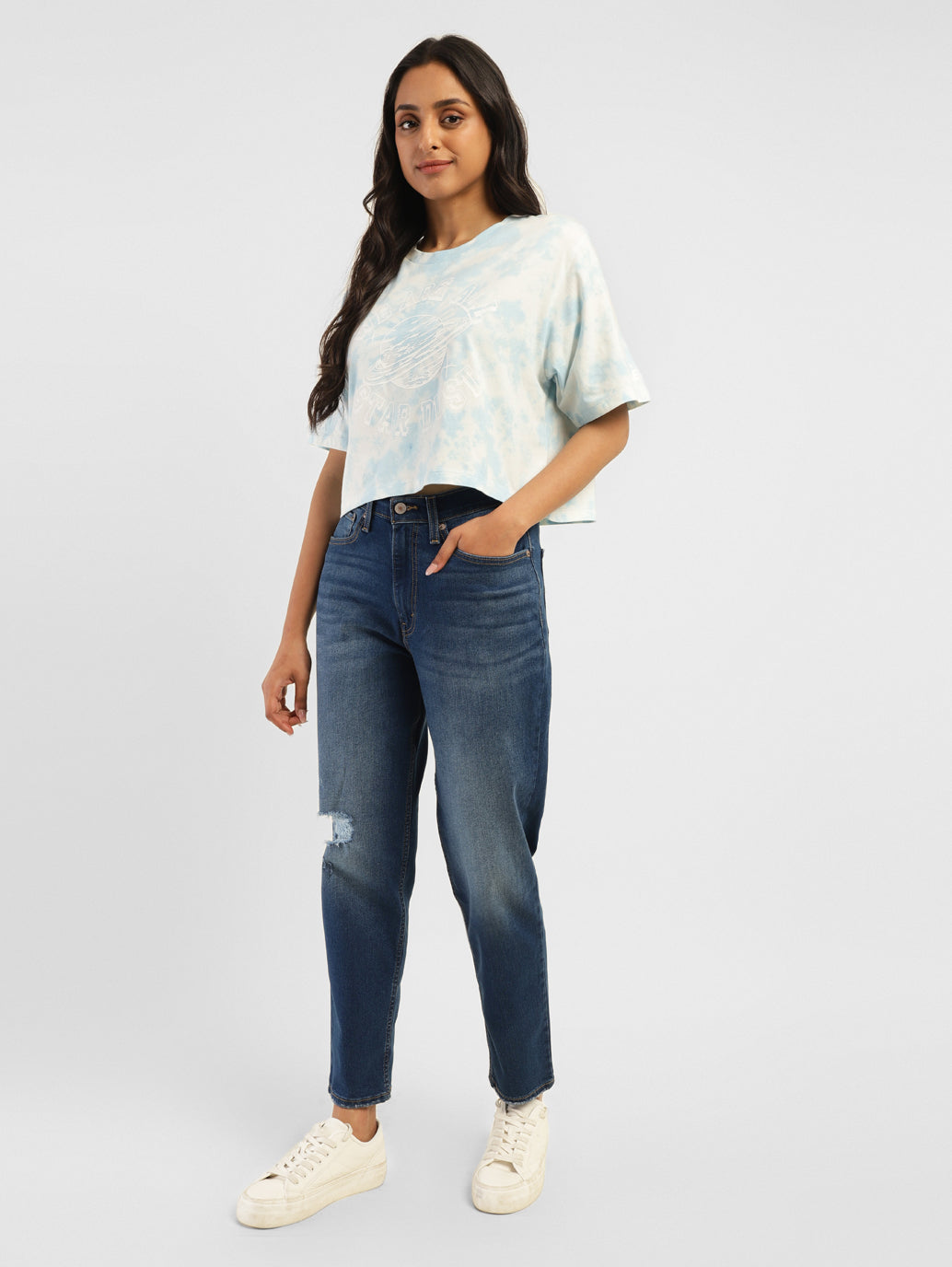 Women's 80s Mom Blue Loose Fit Mid Rise Jeans