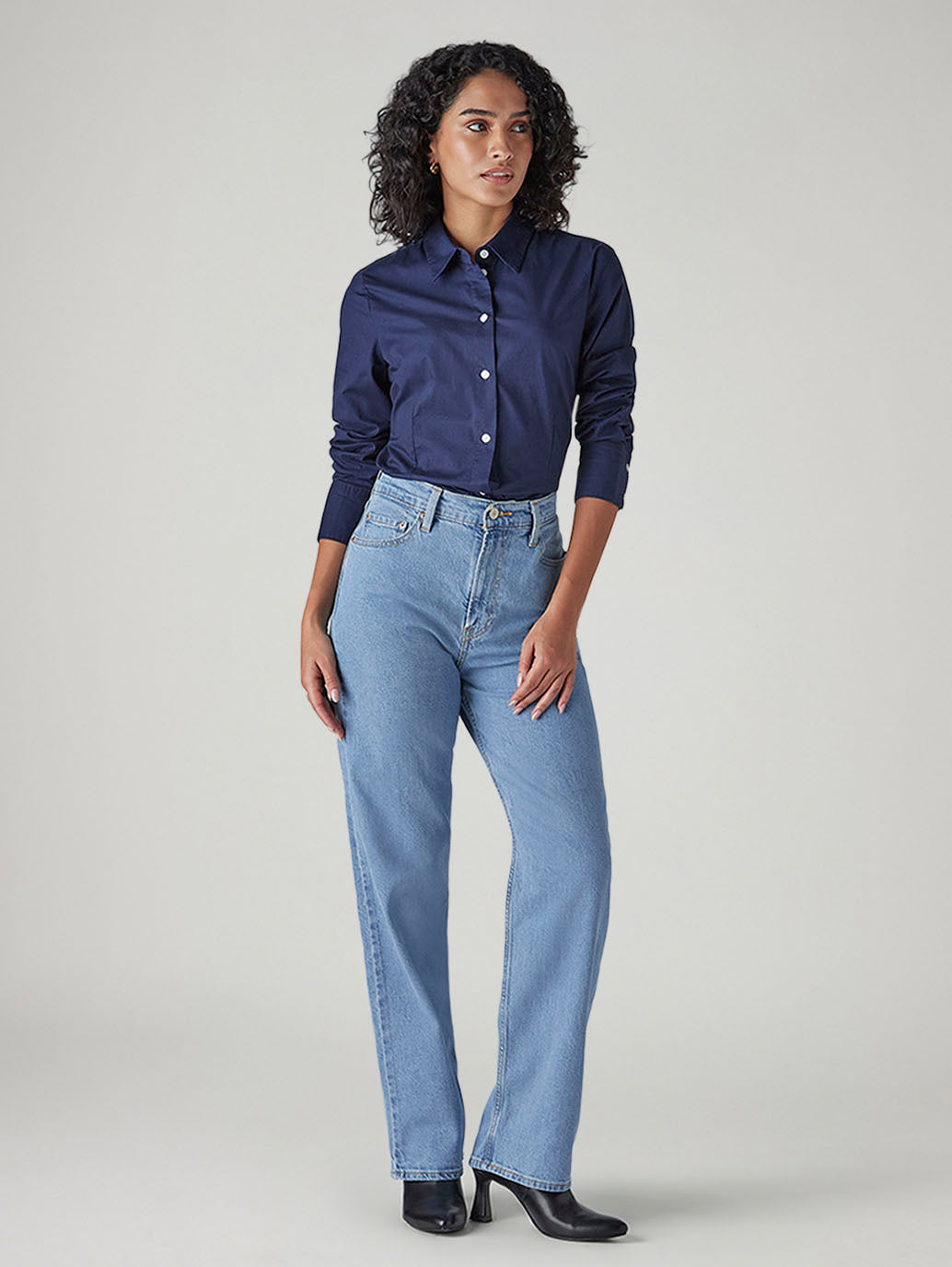 Women's Light Blue Ribcage Straight Fit High Rise Jeans