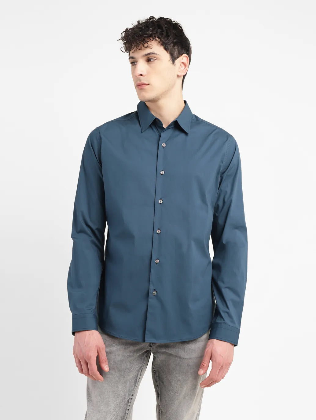 Men's Solid Slim Fit Shirt