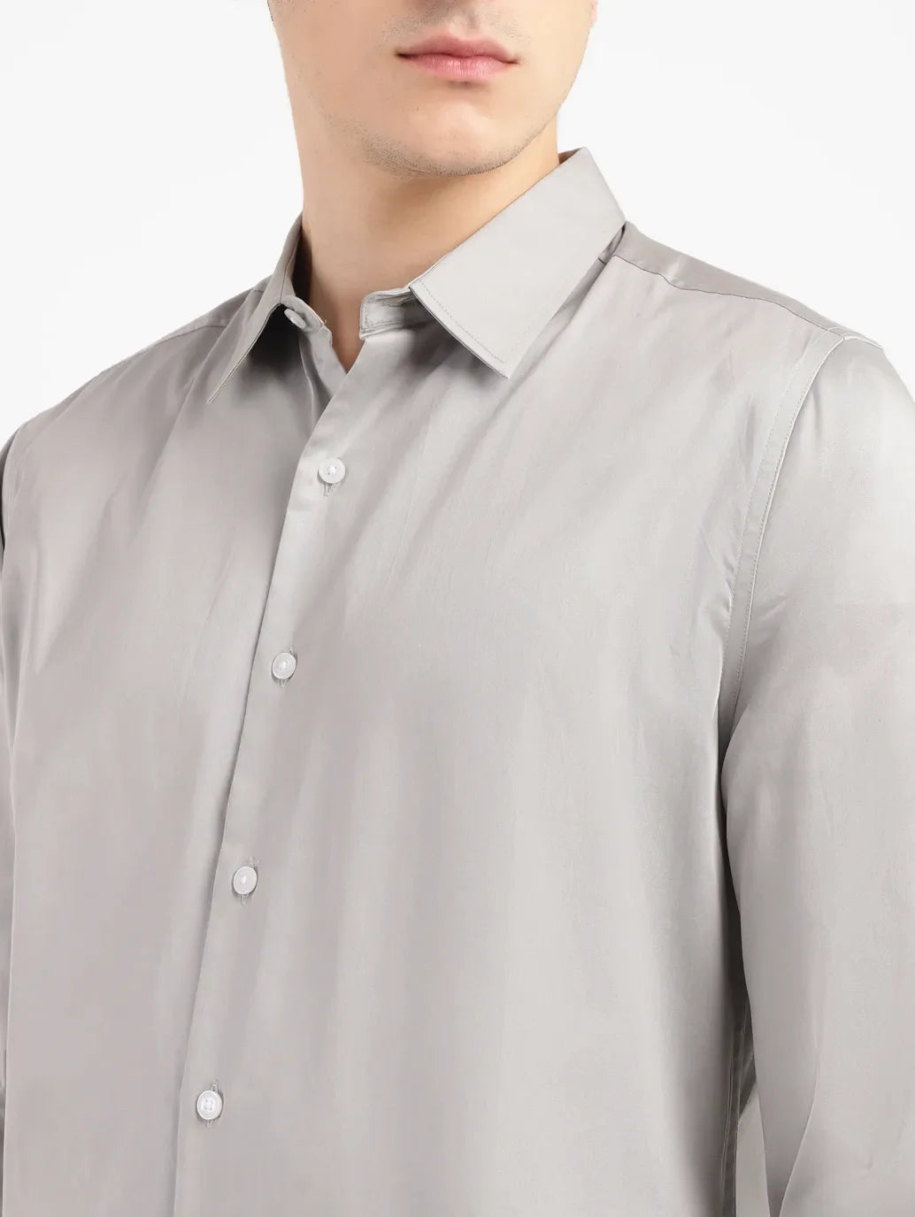 Men's Solid Slim Fit Shirt