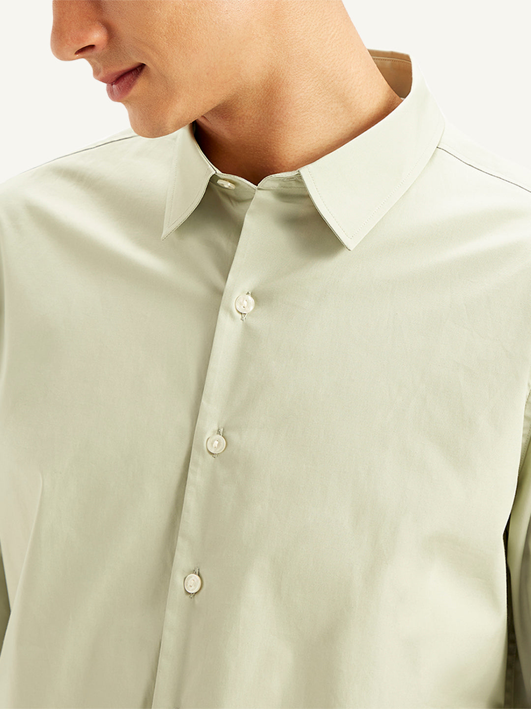 Men's Solid Slim Fit Shirt