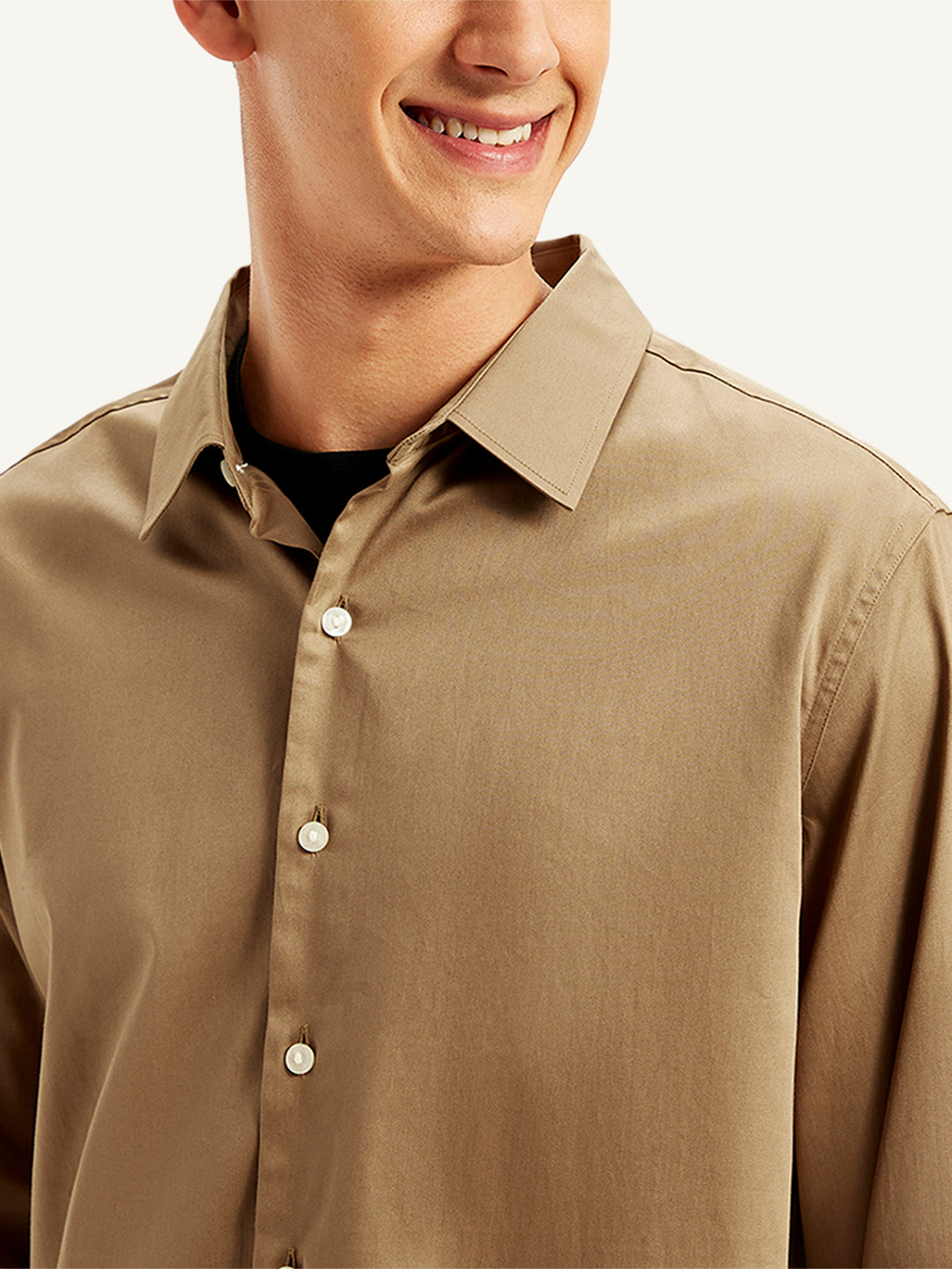 Men's Solid Slim Fit Shirt