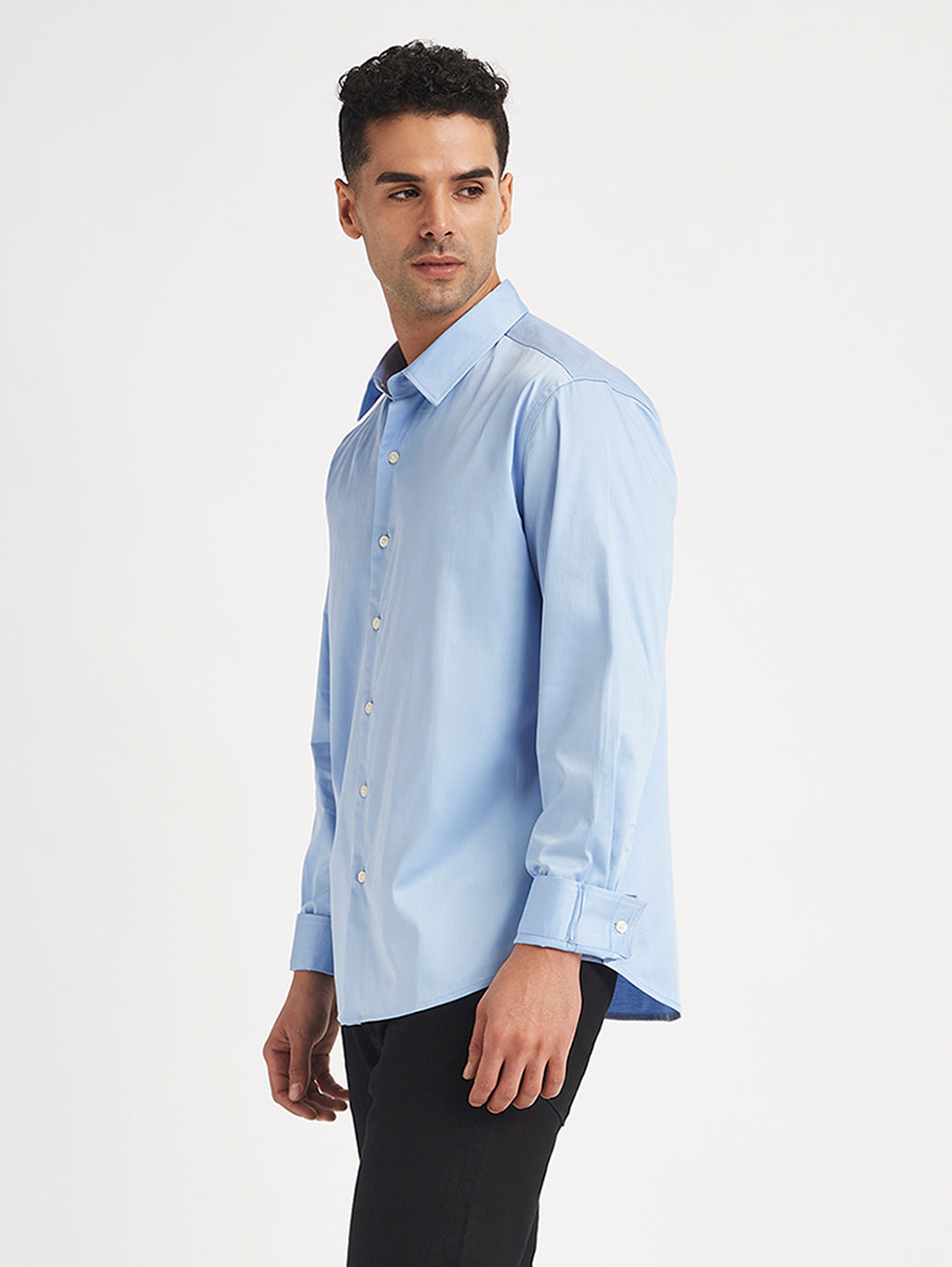 Men's Solid Slim Fit Shirt