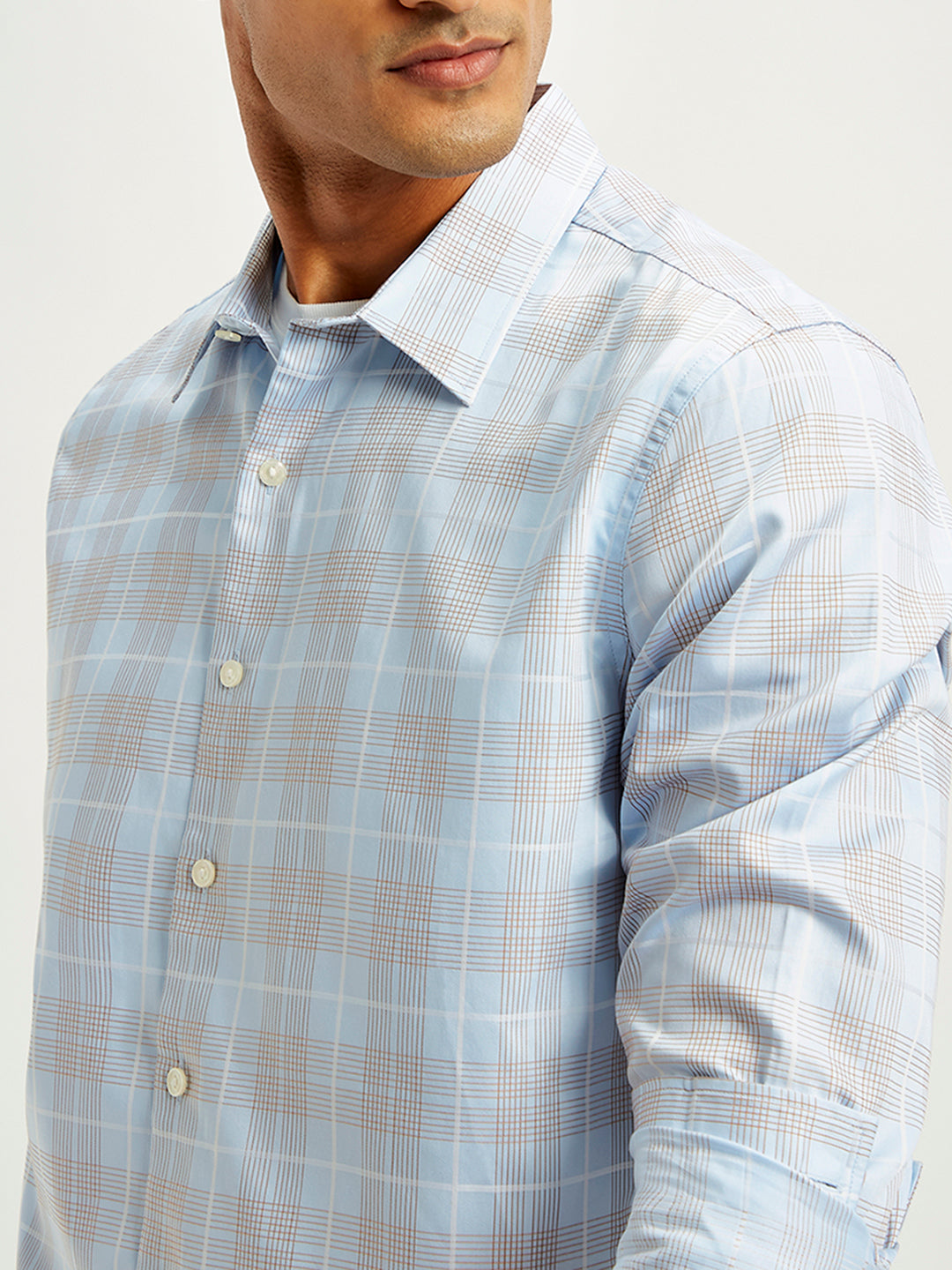 Men's Checkered Spread Collar Shirt