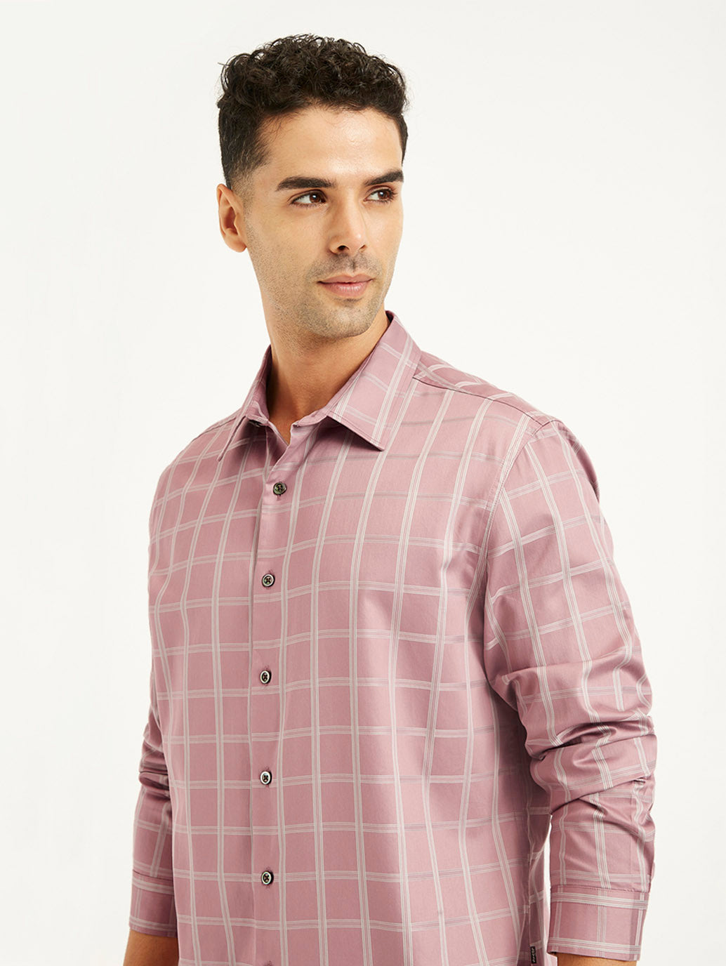 Men's Checkered Spread Collar Shirt