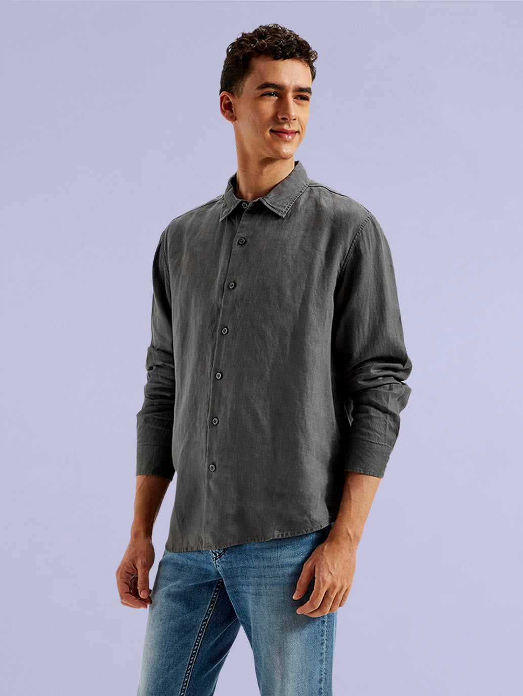 Men's Redloop Solid Slim Fit Shirt - 8eb31d6b-9988-4efa-a141-72830337e449 View