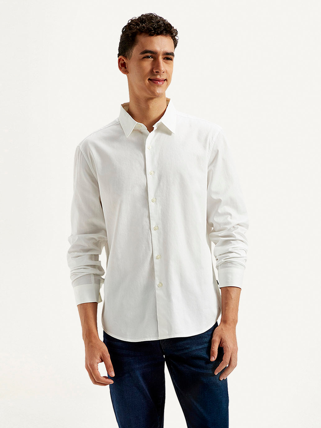 Men's Redloop Solid Slim Fit Shirt - Front View