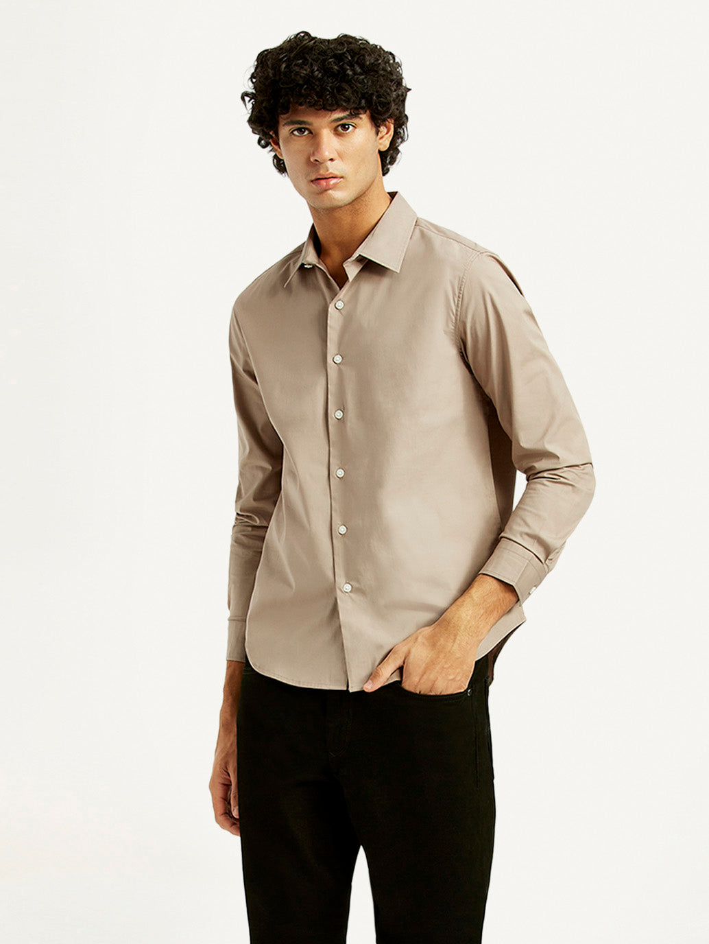 Men's Redloop Solid Slim Fit Shirt - Styleshot View