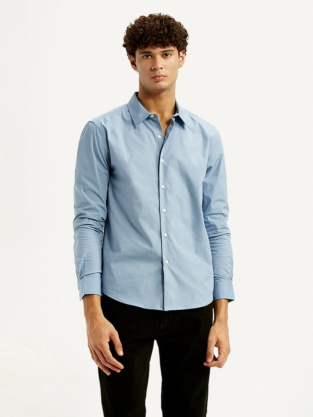 Men's Redloop Solid Light Blue Slim Fit Shirt - Styleshot View