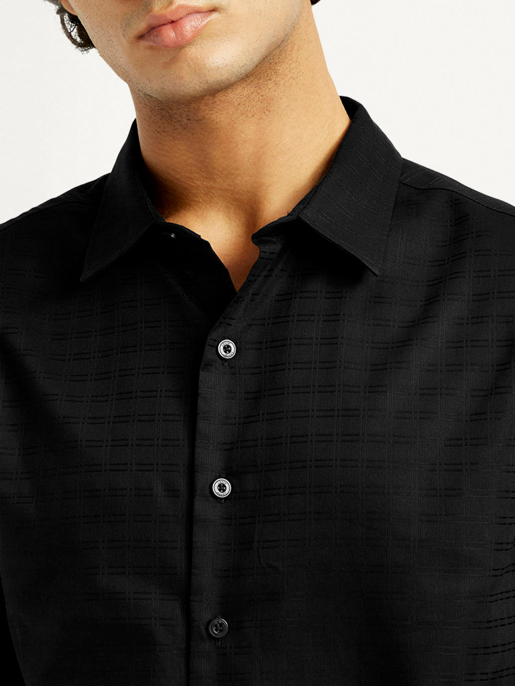Men's Redloop Solid Slim Fit Shirt - Detail View