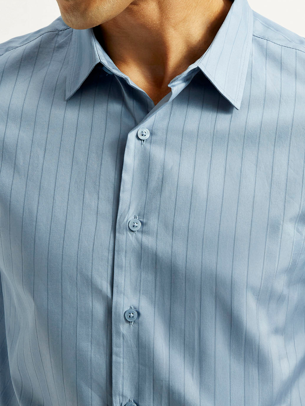 Men's Redloop Striped Light Blue Slim Fit Shirt - Detail View