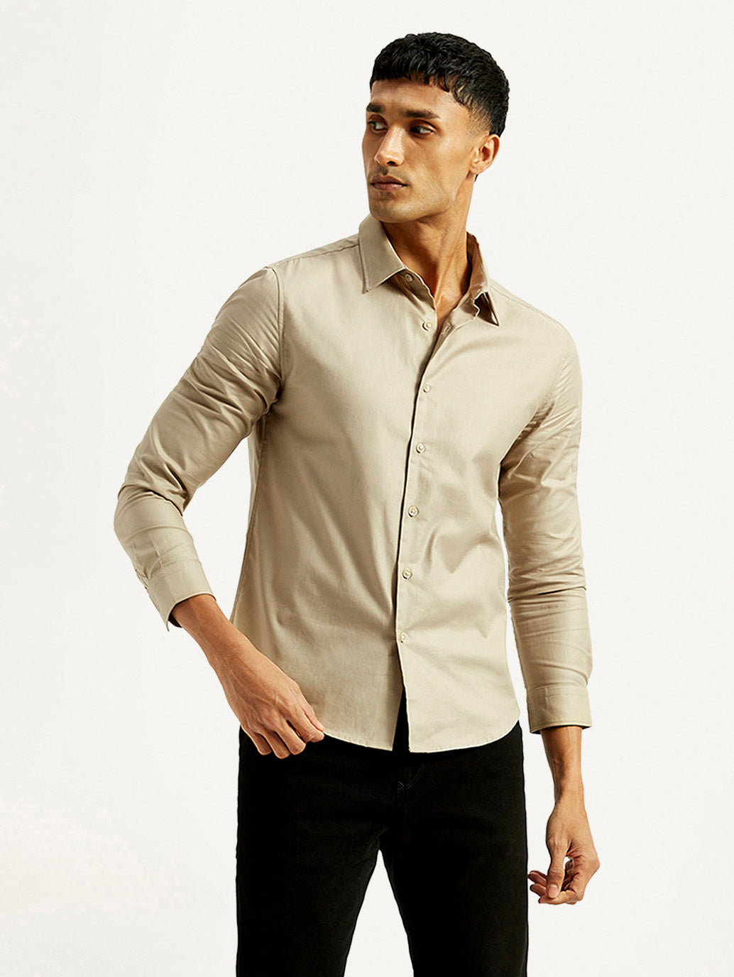 Men's Redloop Solid Beige Slim Fit Shirt - Styleshot View