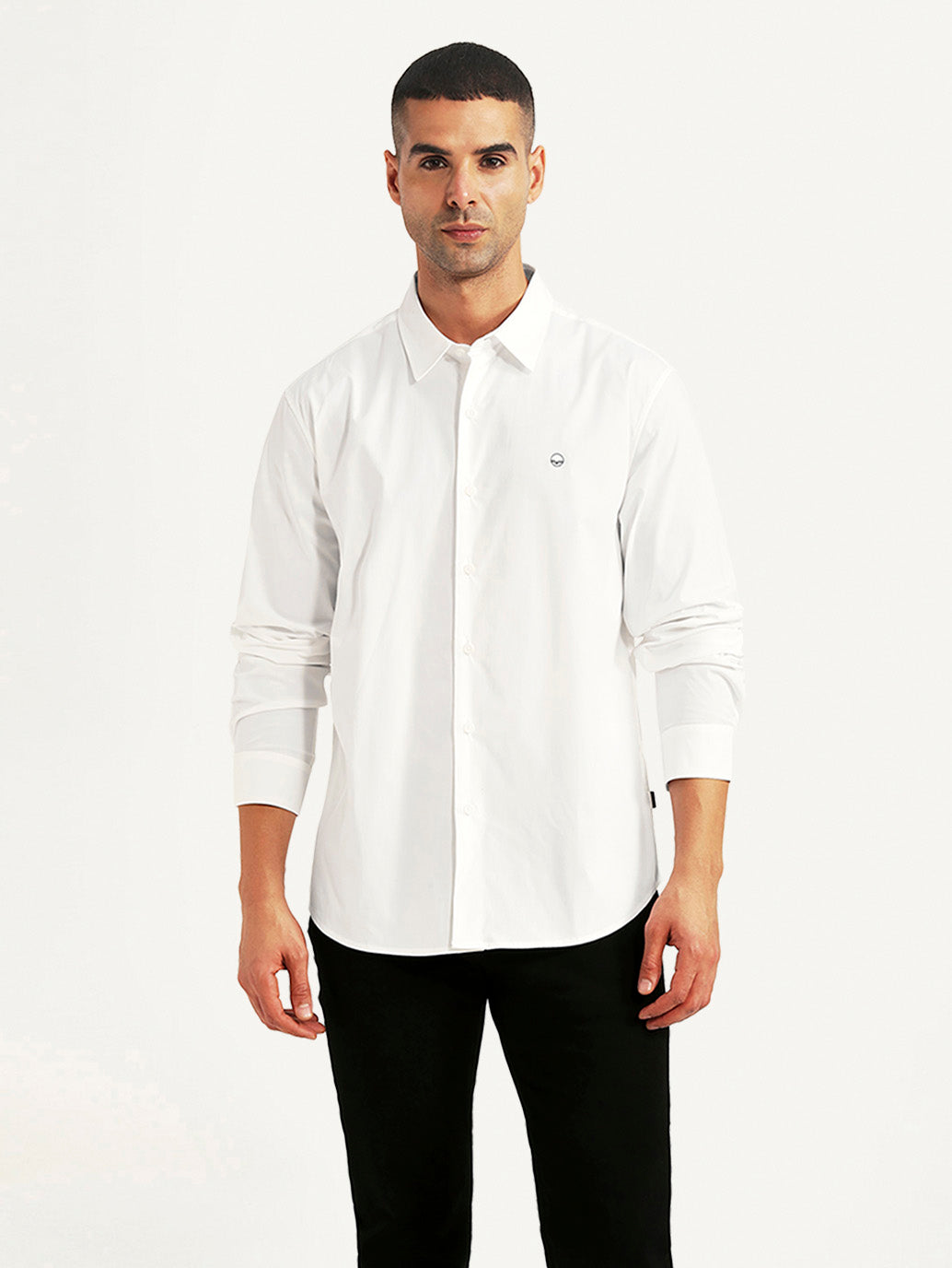 Men's Solid White Slim Fit Shirt - Front View