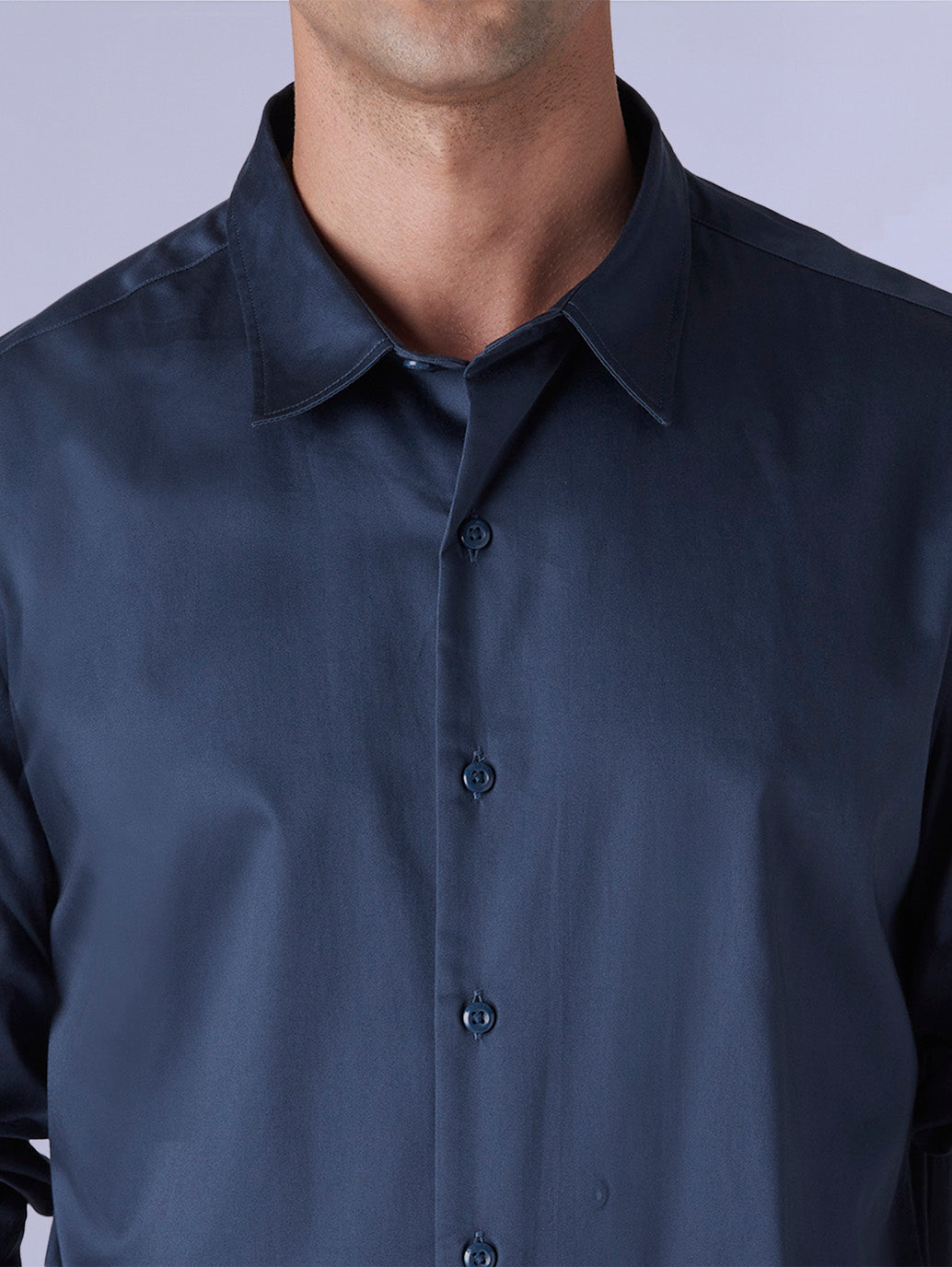 Men's Redloop Solid Slim Fit Poplin Shirt - Detail View