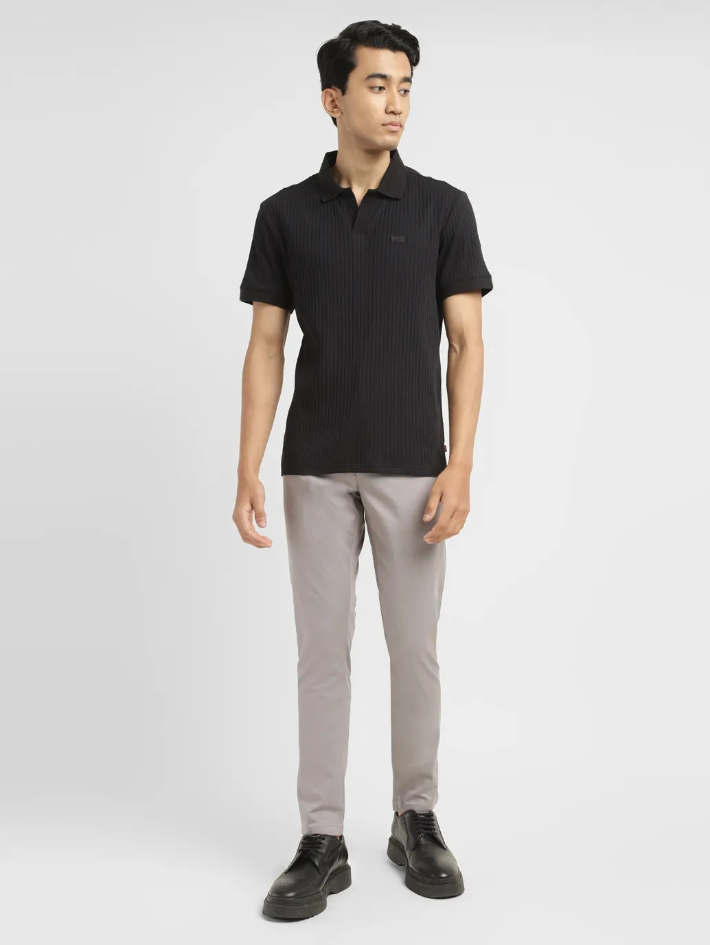 Men's Solid Slim Fit Polo T-shirt