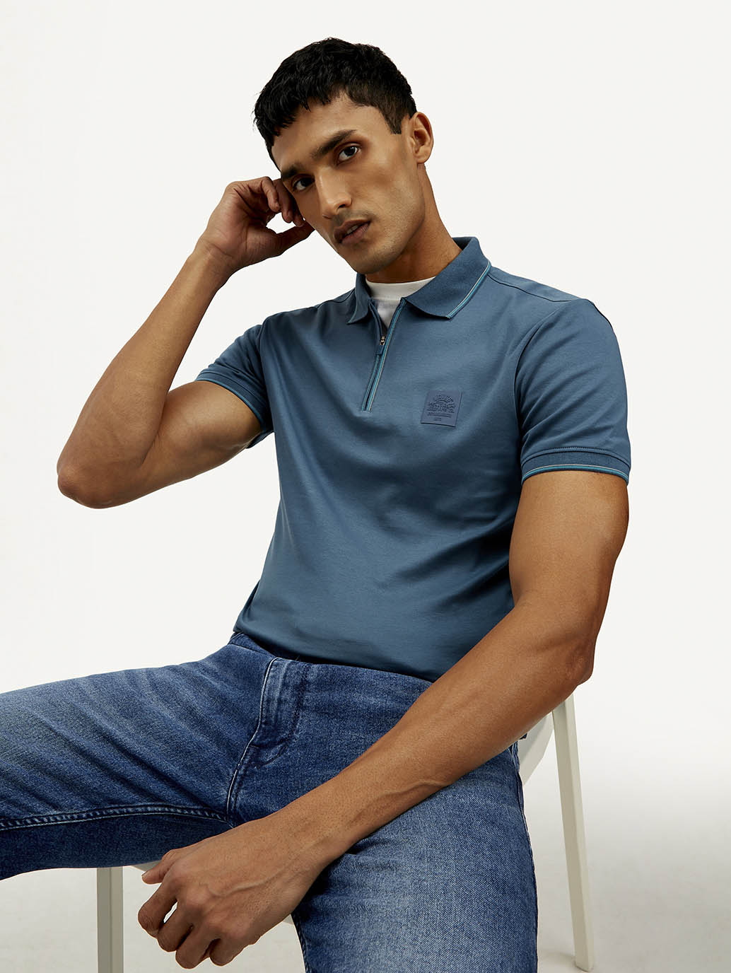 Men's Solid Slim Fit Polo T-shirt