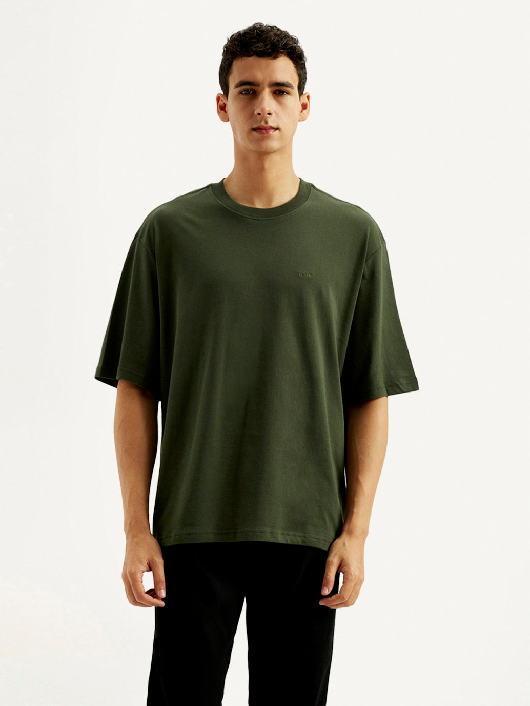 Men's Solid Loose Fit T-shirt - Front View