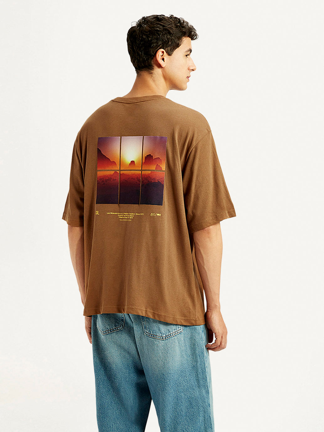 Men's Graphic Print Loose Fit T-shirt - Back View