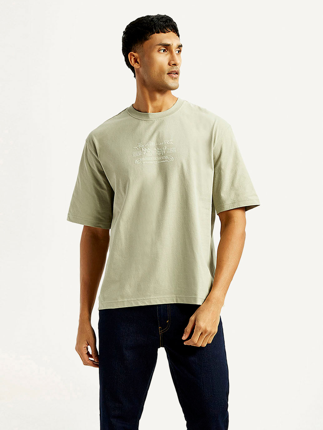 Men's Graphic Print Loose Fit T-shirt - Styleshot View