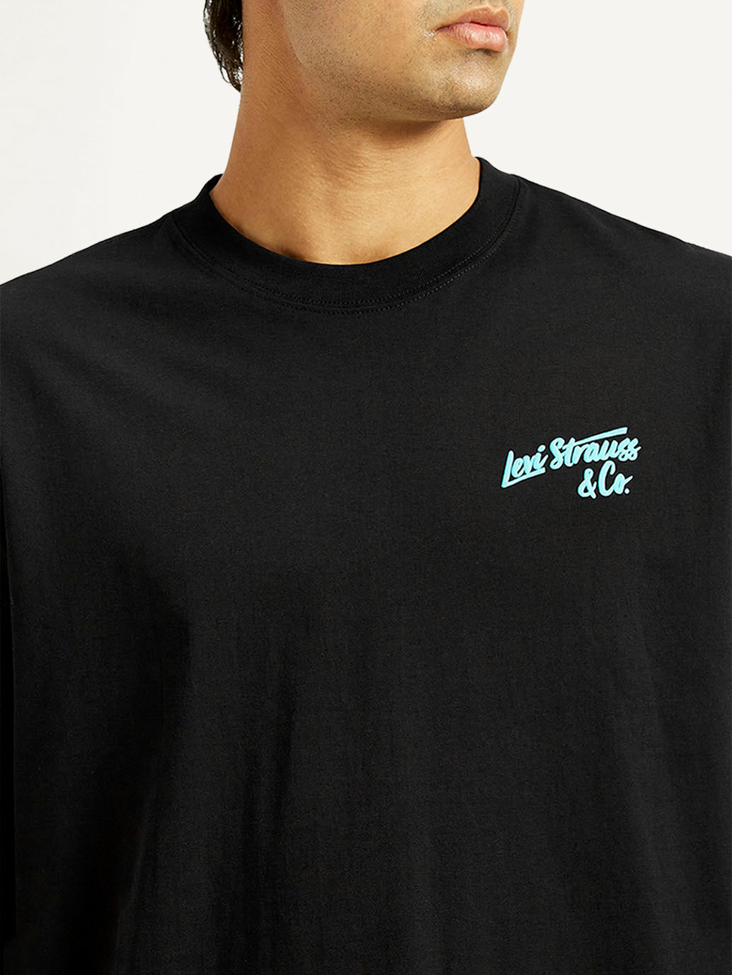 Men's Graphic Loose Fit T-Shirt - Detail View