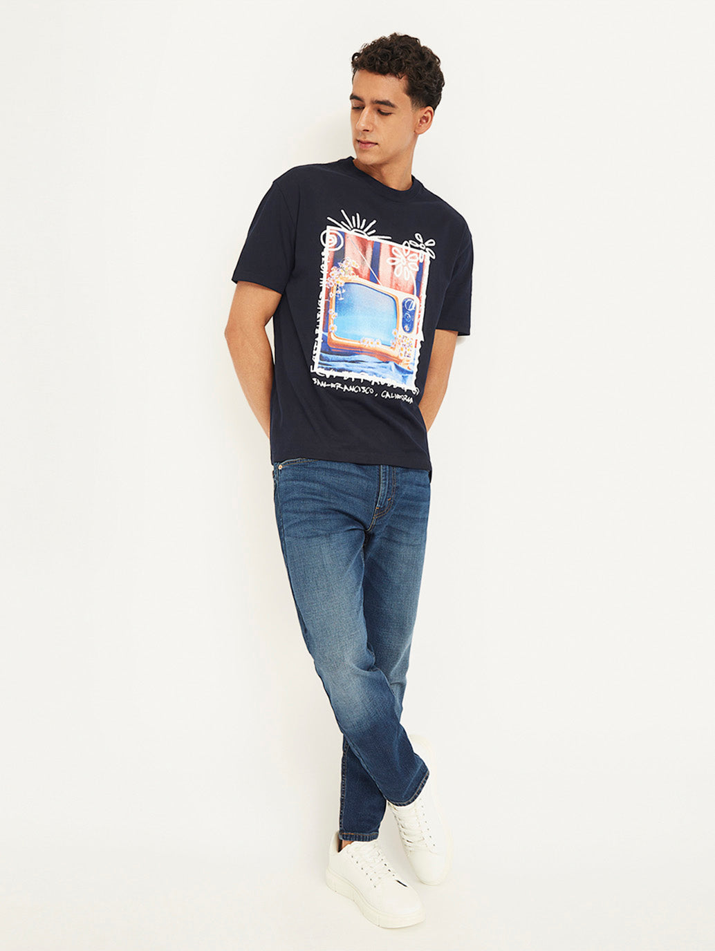 Men's Graphic Print Regular Fit T-Shirt