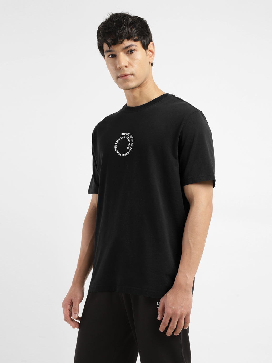 Men's Solid Round Neck T-shirt