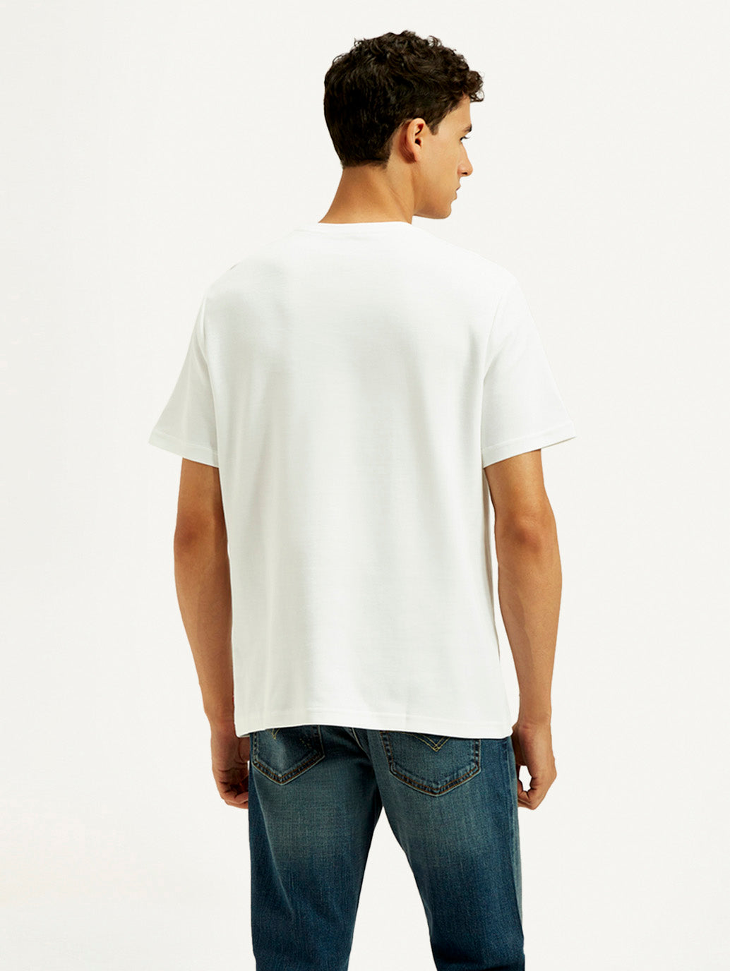 Men's Solid Regular Fit T-Shirt - Back View