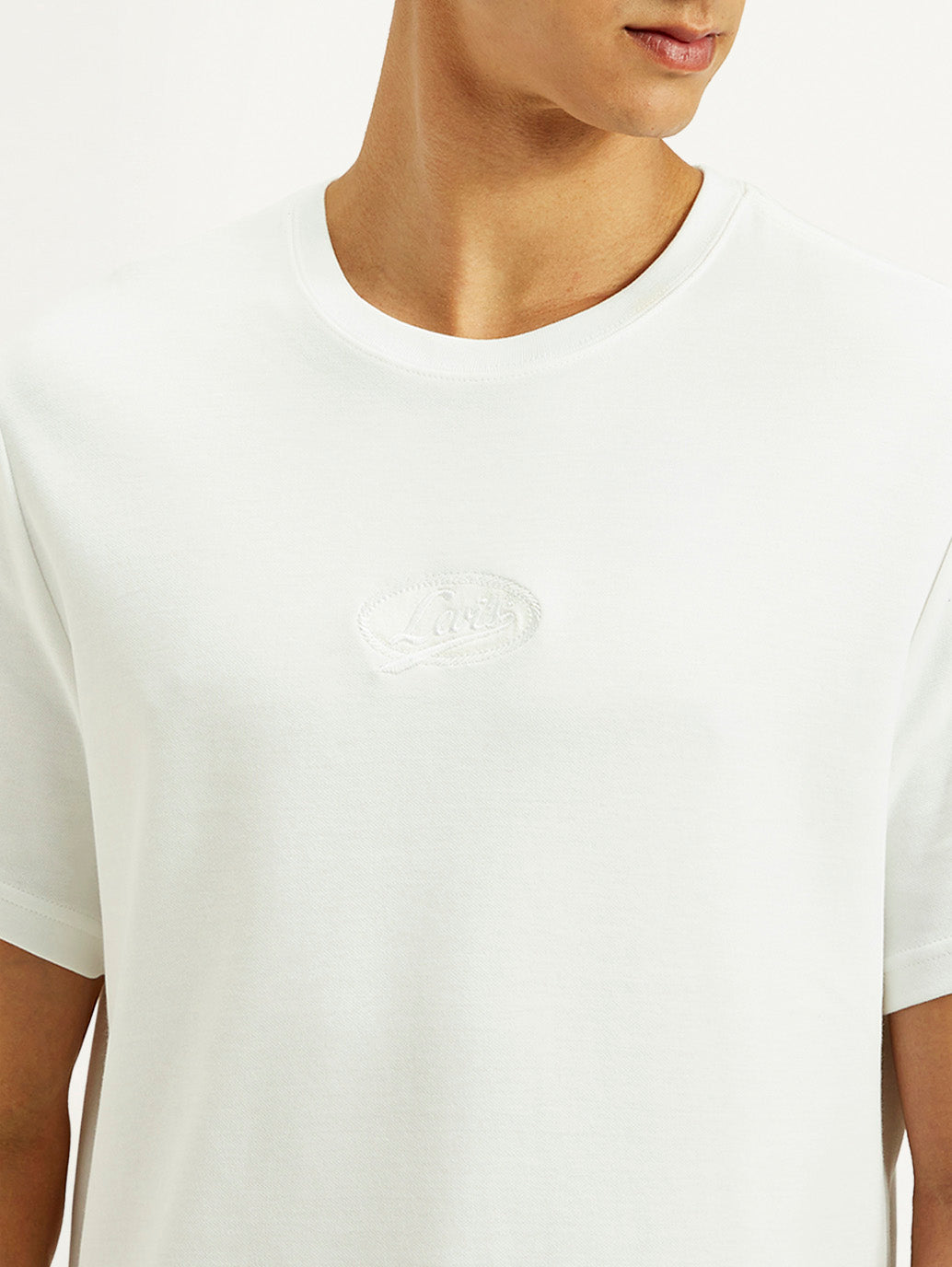 Men's Solid Regular Fit T-Shirt - Detail View