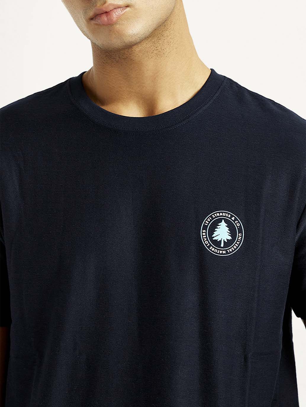 Men's Graphic Print Crew Neck T-shirt - Detail View