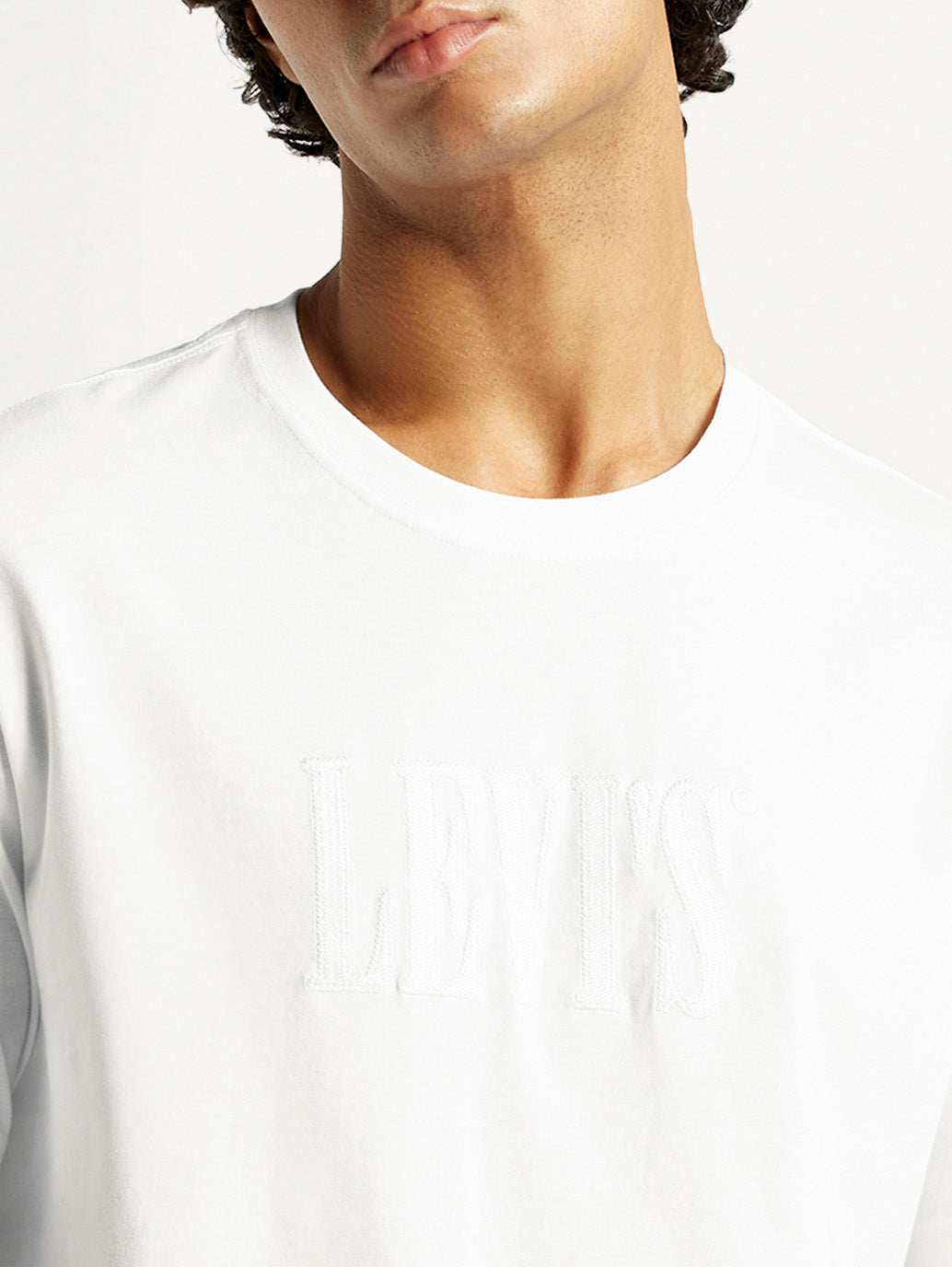 Men's Solid Regular Fit T-Shirt - Detail View