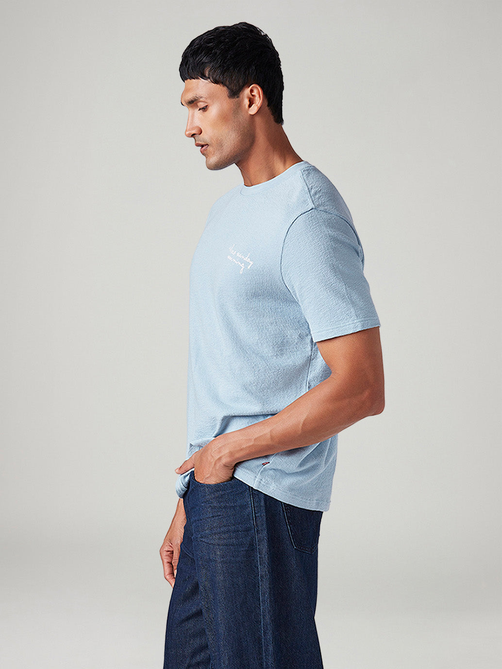 Men's Solid Regular Fit Textured T-Shirt - Side View