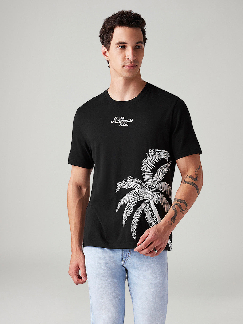 Men's Graphic Print Regular Fit T-Shirt - Styleshot View