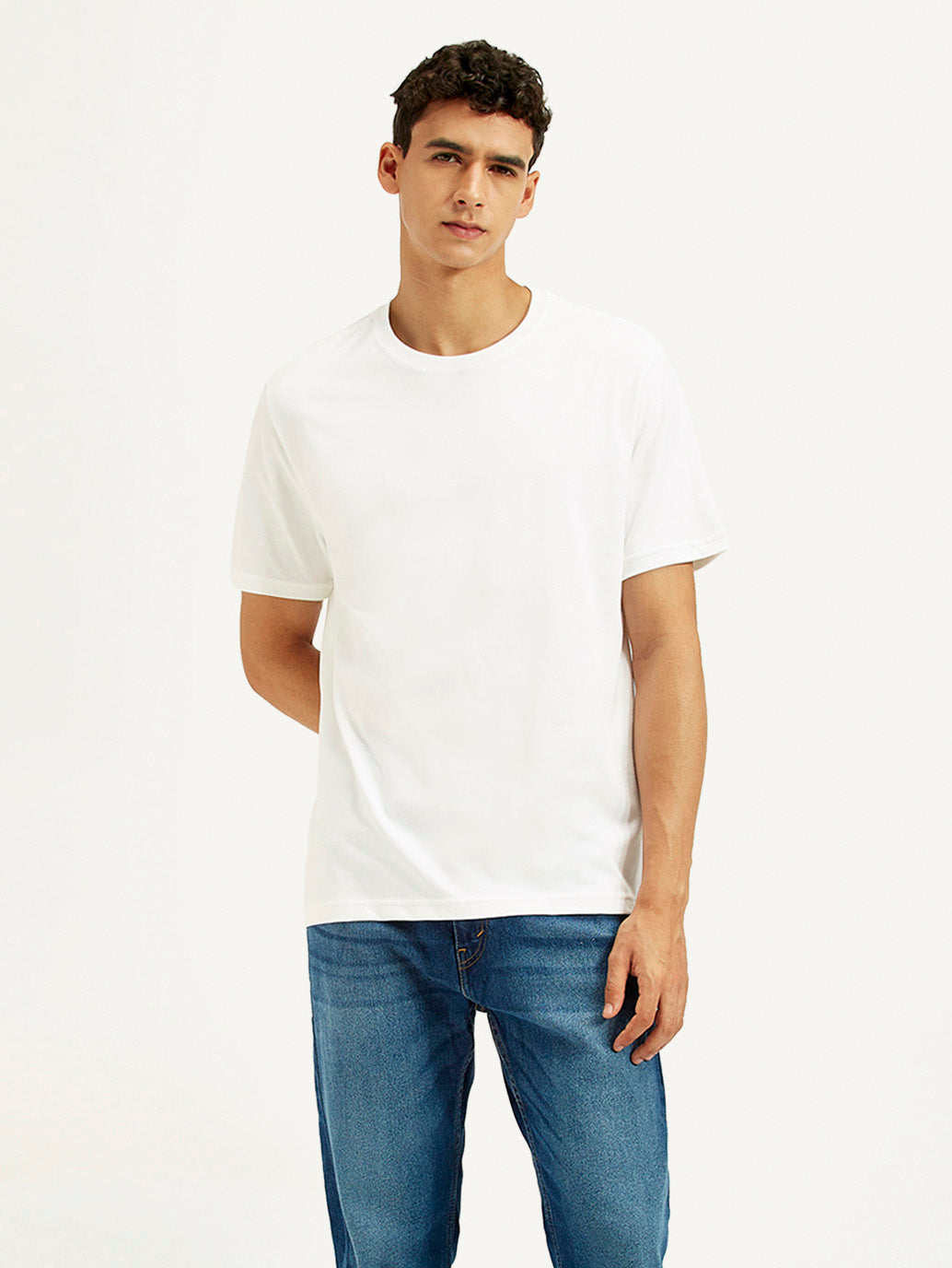 Men's Solid Crew Neck T-shirt - Main Image