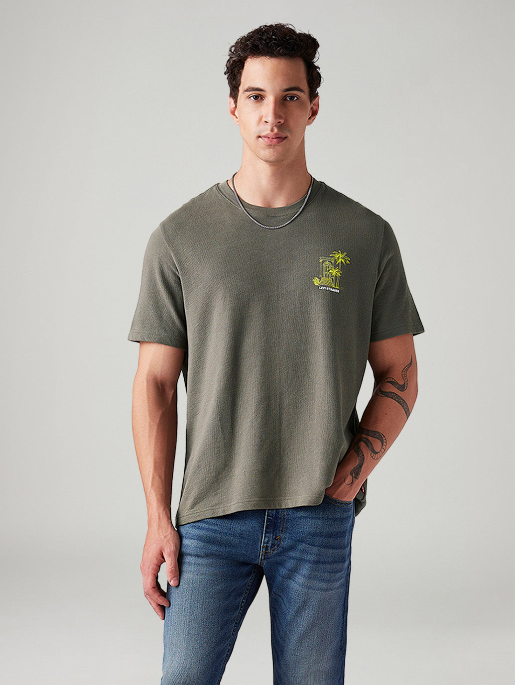 Men's Graphic Print Regular Fit T-Shirt