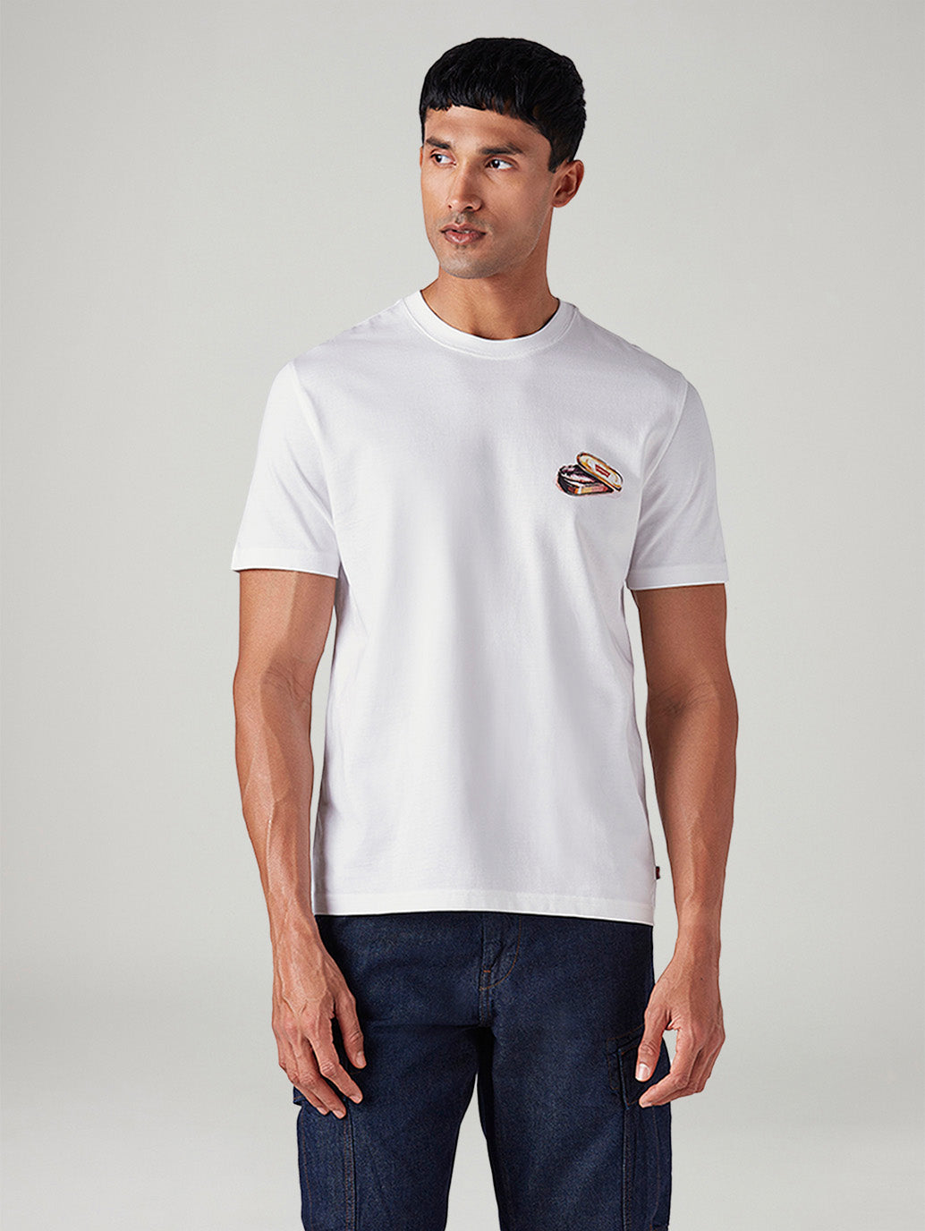 Men's Graphic Print Regular Fit T-Shirt - Front View