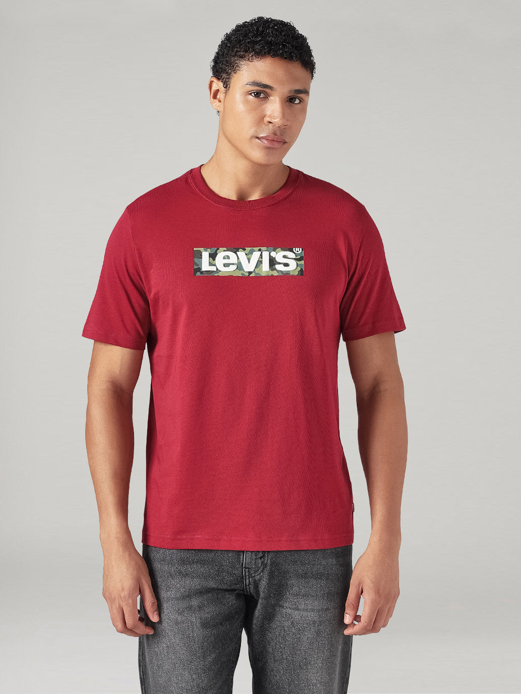 Men's Solid Regular Fit Jersey T-Shirt - Front View