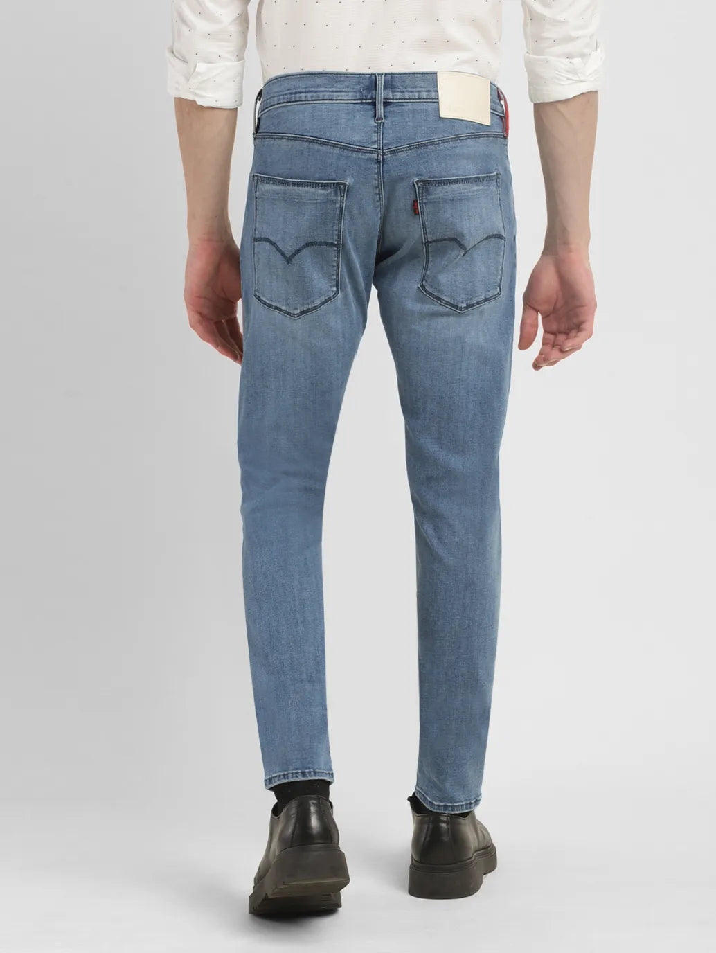 Men's 512 Light Indigo Slim Tapered Fit Jeans – Levis India Store