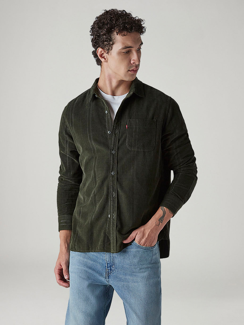Men's Solid Slim Fit Corduroy Shirt