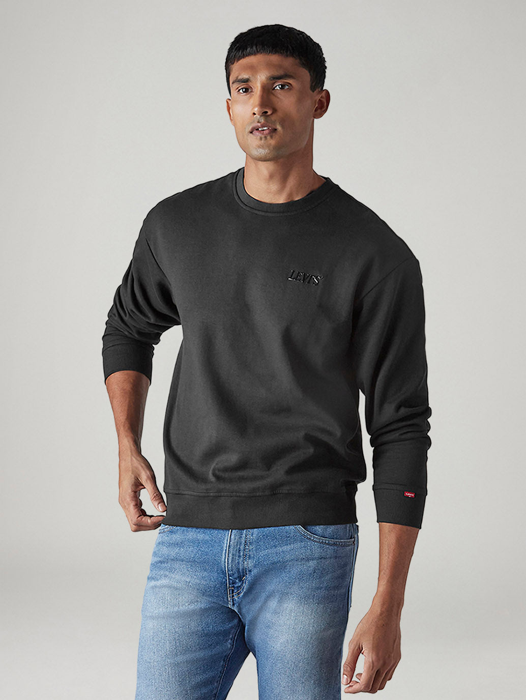 Men's Solid Regular Fit Sweatshirt