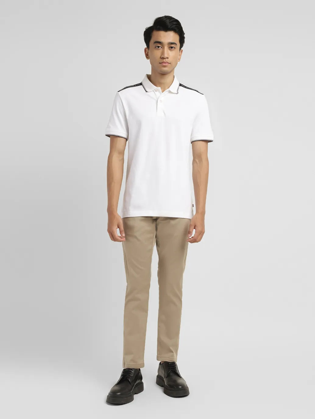 Men's Solid Slim Fit Polo T-shirt