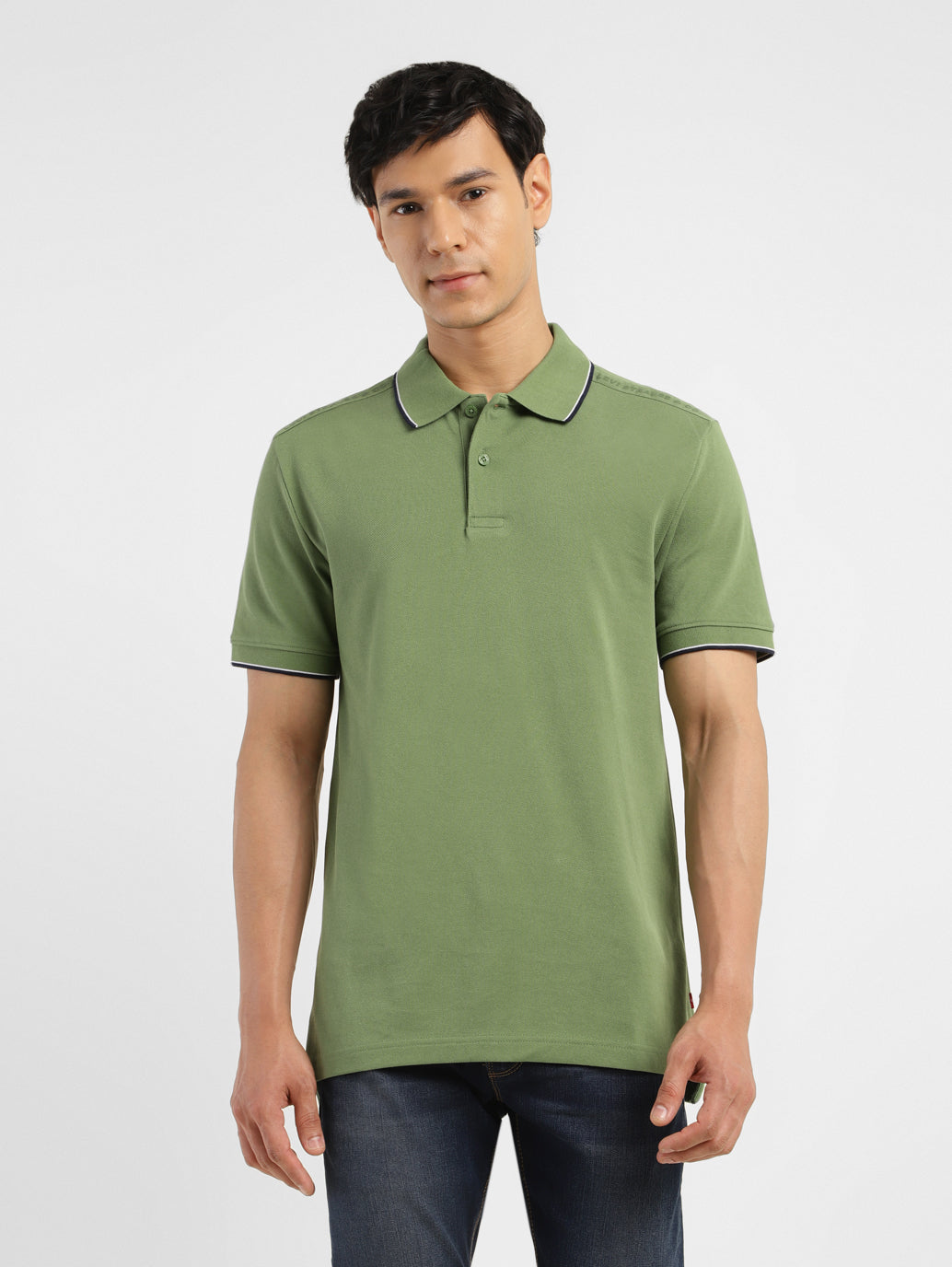 Men's Solid Slim Fit Polo T-shirt