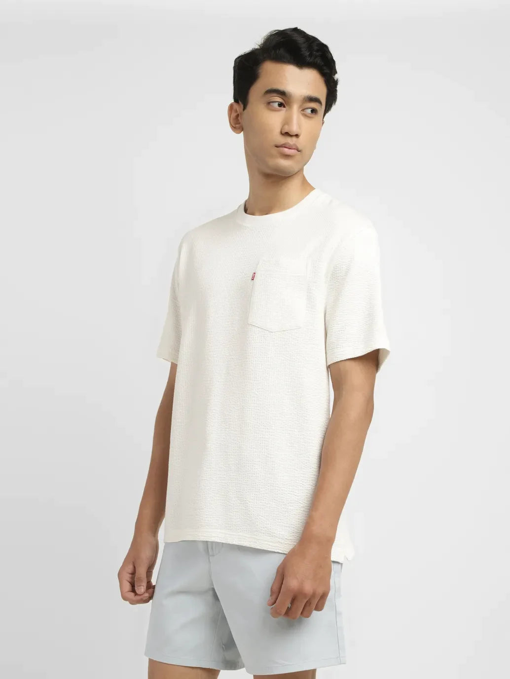 Men's Textured Round Neck T-shirt