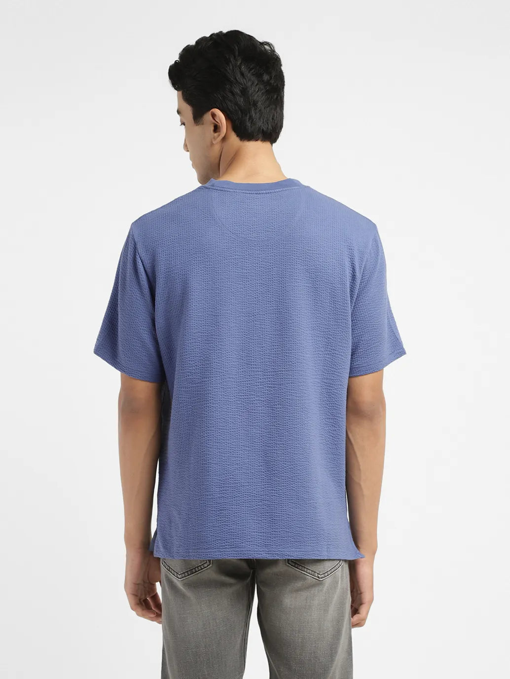 Men's Textured Round Neck T-shirt