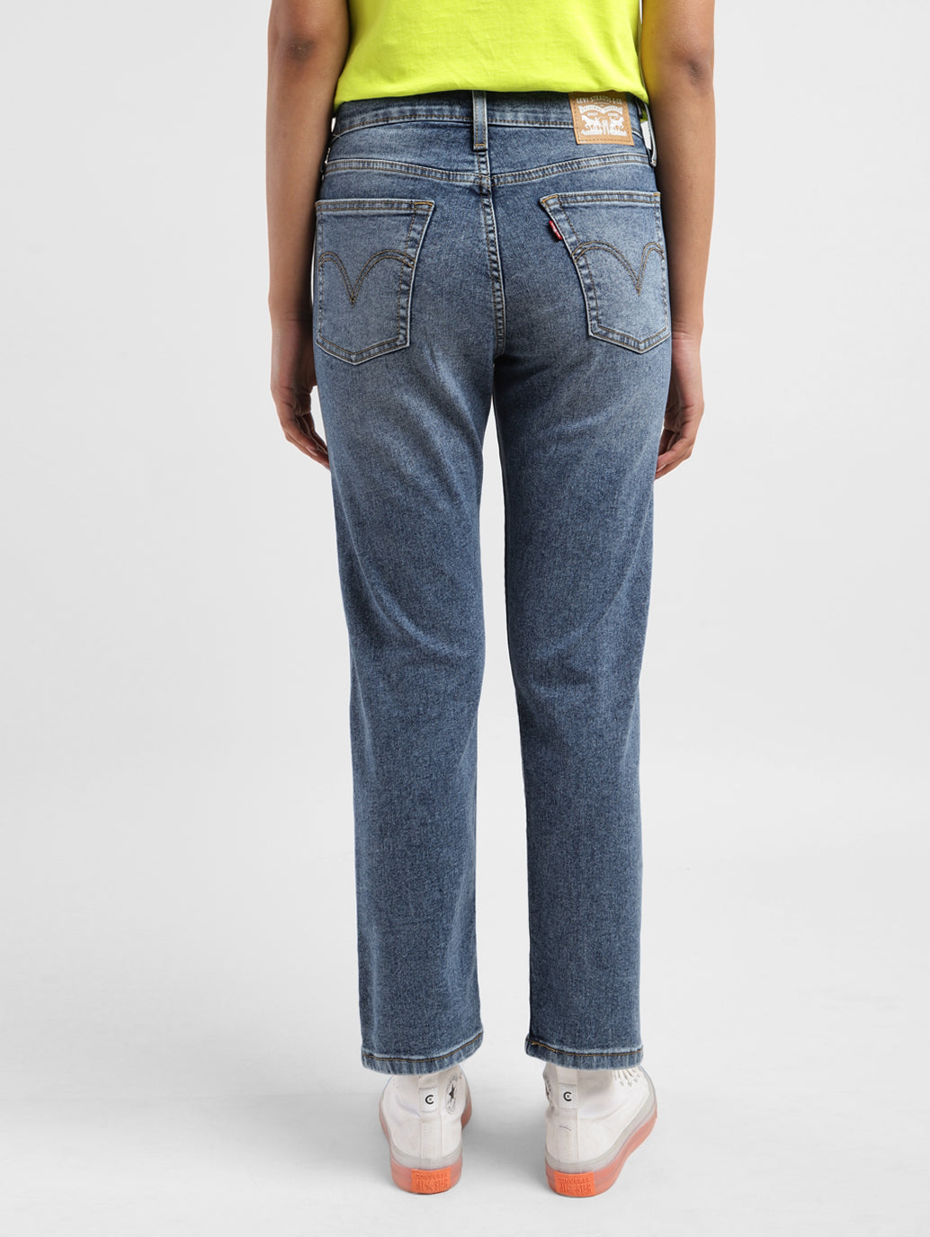 Women's Mid Rise Wedgie Straight Fit Jeans