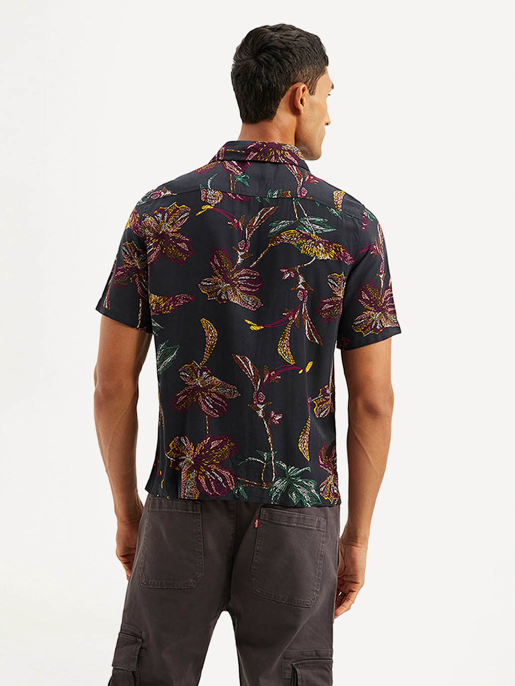 Men's Resort Collar Floral Loose Fit Camp Shirt - Back View
