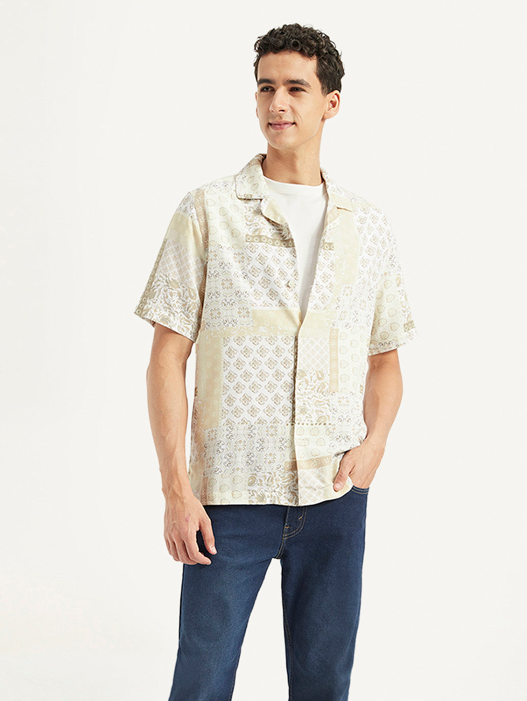 Men's Printed Resort Collar Relaxed Fit Linen Shirt - Styleshot View